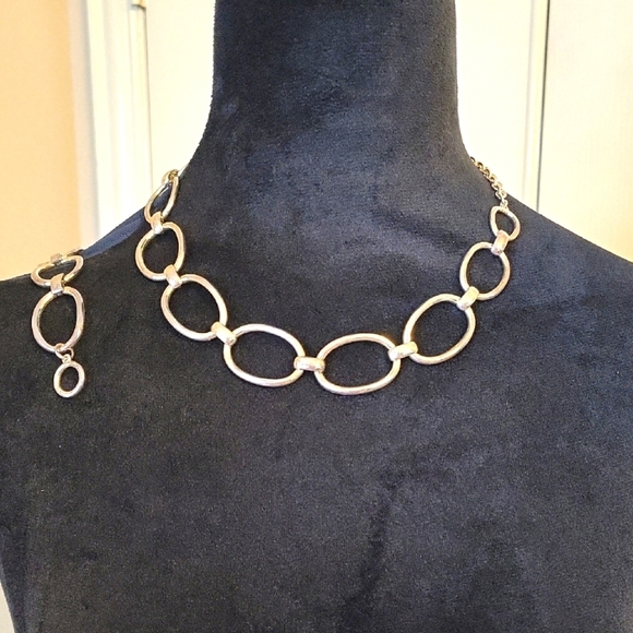 Elegant Silver Chain Necklace and Bracelet Set Premier Designs-Gilford - Picture 1 of 14